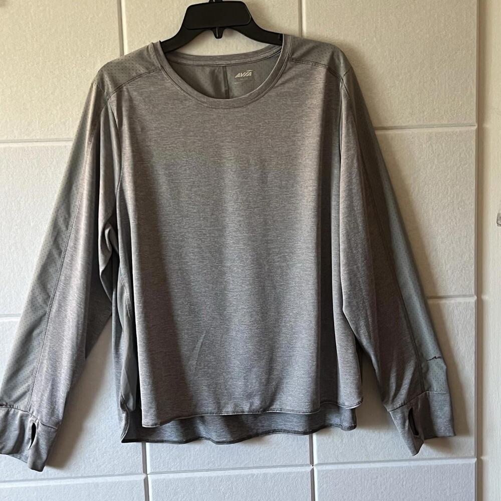 Avia Women’s Athletic Top 2X XXL Crew Neck Long Sleeve Thumb Holes Gray